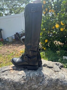 Enzo Angloligi Black Leather Knee-High Buckle Boots